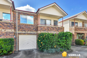 4/310 Redbank Plains Road, Bellbird Park, QLD 4300