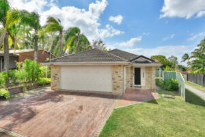 28 Dorachus Drive, Regents Park, QLD 4118