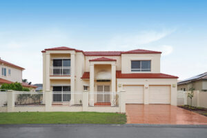 24 Sir Bruce Small Boulevard, Benowa, QLD 4217